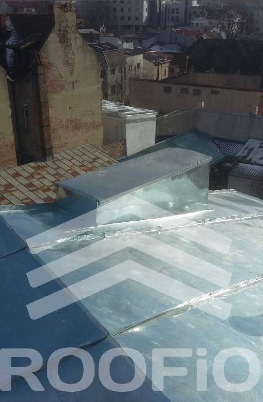 reparare acoperiş tablă zincată
